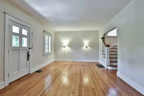 46 Arcadia Pl, Cincinnati, OH 45208 photo 5