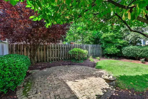 46 Arcadia Pl, Cincinnati, OH 45208 photo 23