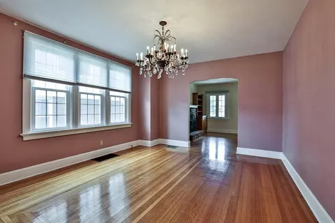 46 Arcadia Pl, Cincinnati, OH 45208 photo 8