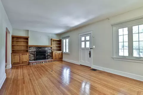 46 Arcadia Pl, Cincinnati, OH 45208 photo 4