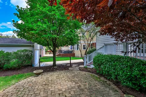 46 Arcadia Pl, Cincinnati, OH 45208 photo 24