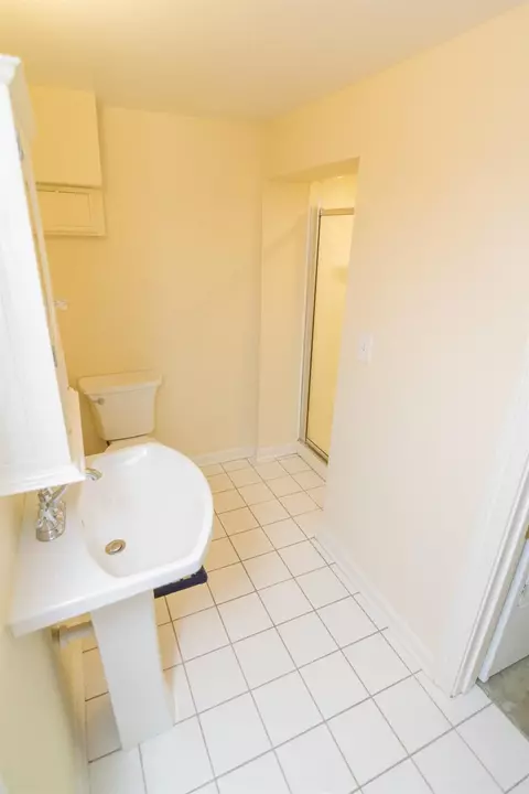 385 Howell Ave, Cincinnati, OH 45220 photo 40