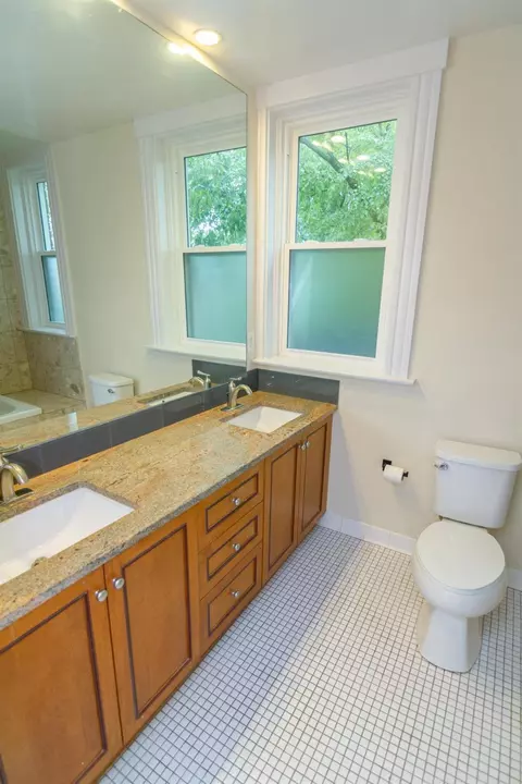 385 Howell Ave, Cincinnati, OH 45220 photo 27