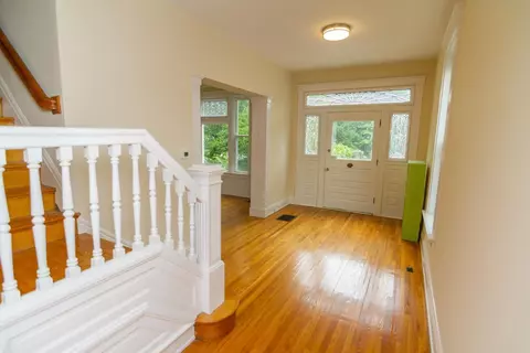 385 Howell Ave, Cincinnati, OH 45220 photo 4