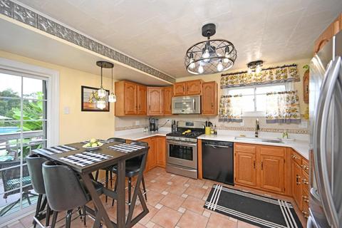 4030 Larchview Dr, Cincinnati, OH 45236 photo 6