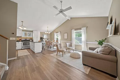 9271 Fields Dr, Mason, OH 45040 photo 7