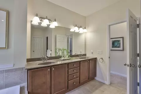 521 Meadowcrest Rd, Cincinnati, OH 45231 photo 36