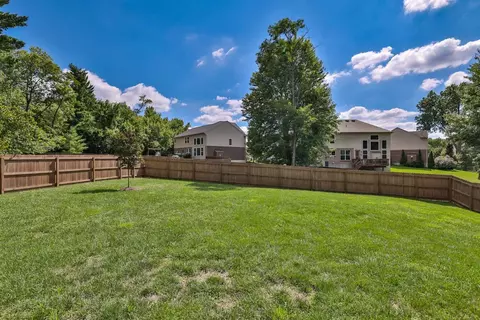 521 Meadowcrest Rd, Cincinnati, OH 45231 photo 33