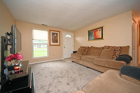 1231 Beechpoint Dr, Cincinnati, OH 45231 photo 7