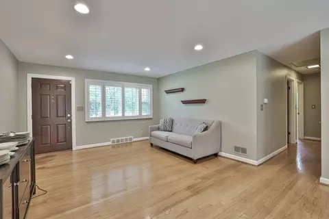 671 Fleming Rd, Cincinnati, OH 45231 photo 4