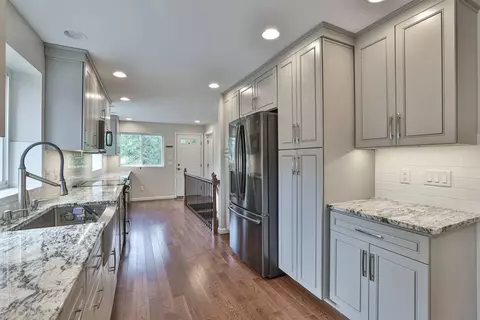 671 Fleming Rd, Cincinnati, OH 45231 photo 9