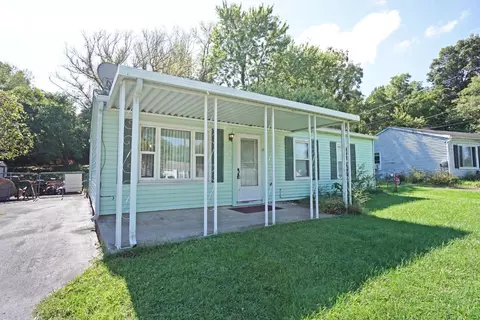 4294 Beechmont Dr, Cincinnati, OH 45244 photo 3