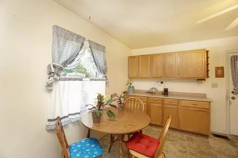 4294 Beechmont Dr, Cincinnati, OH 45244 photo 8