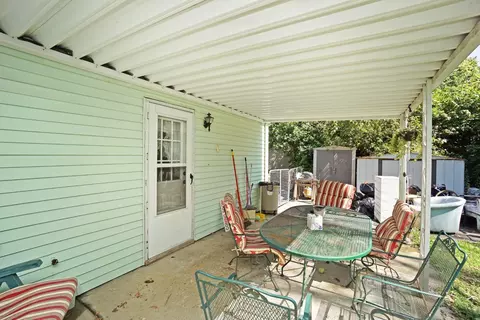 4294 Beechmont Dr, Cincinnati, OH 45244 photo 20