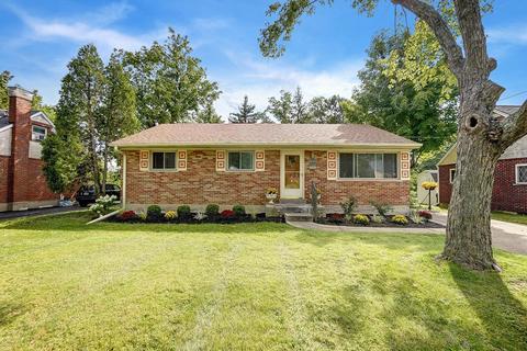 9278 Ranchill Dr, Cincinnati, OH 45231 photo 1
