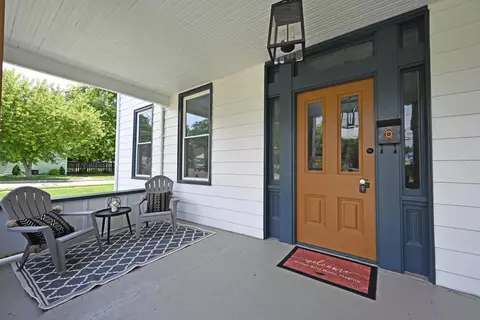 708 Broadway St, Harrison, OH 45030 photo 2