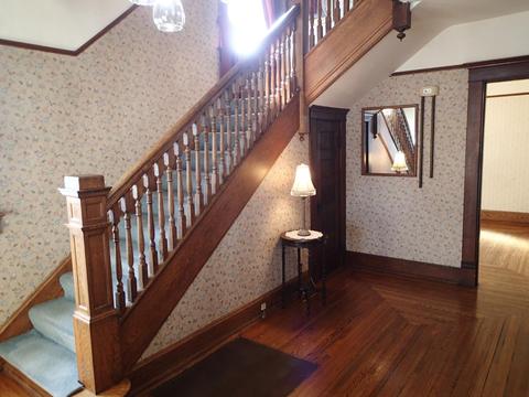 111 Center St, Blanchester, OH 45107 photo 4