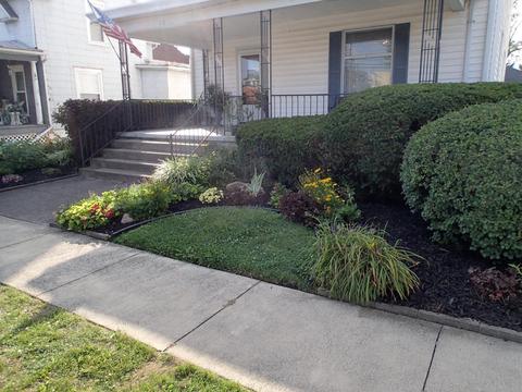 111 Center St, Blanchester, OH 45107 photo 1