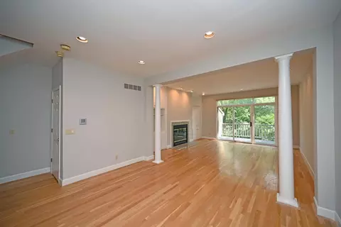 2102 Alpine Pl, Cincinnati, OH 45206 photo 14