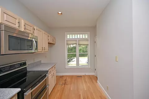 2102 Alpine Pl, Cincinnati, OH 45206 photo 6