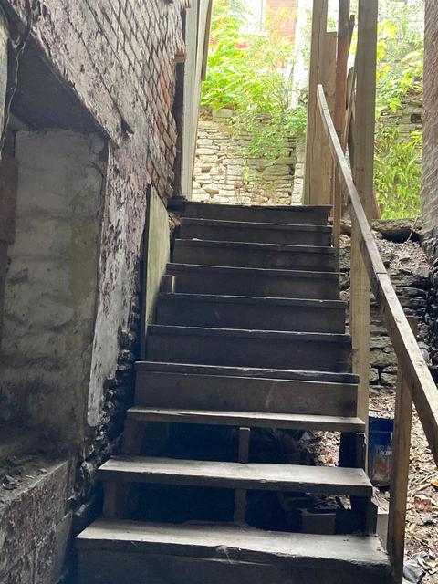 1918 Vine, Cincinnati, OH 45202 photo 3