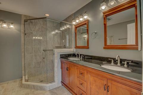 10303 Lochcrest Dr, Cincinnati, OH 45231 photo 13