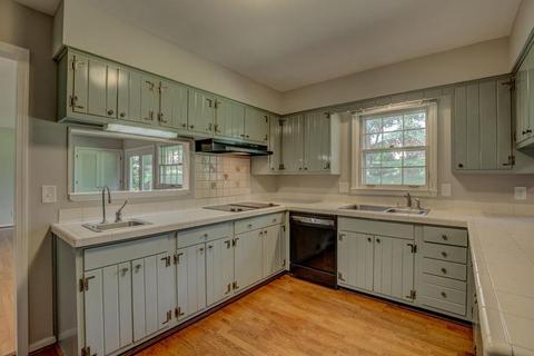 10303 Lochcrest Dr, Cincinnati, OH 45231 photo 7