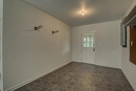 10303 Lochcrest Dr, Cincinnati, OH 45231 photo 19