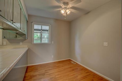 10303 Lochcrest Dr, Cincinnati, OH 45231 photo 8