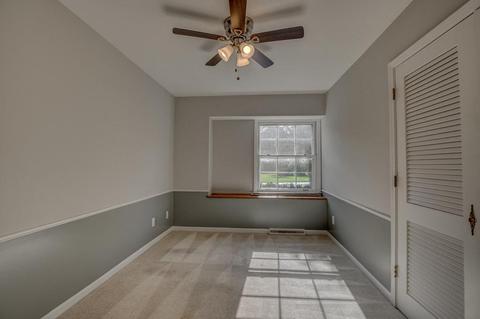 10303 Lochcrest Dr, Cincinnati, OH 45231 photo 16