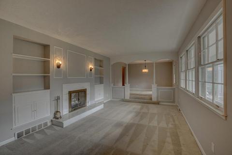 10303 Lochcrest Dr, Cincinnati, OH 45231 photo 9