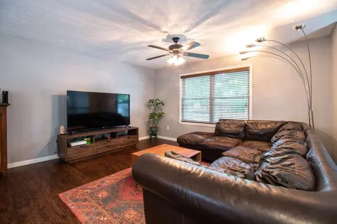 4264 Cider Mill Dr, Cincinnati, OH 45245 photo 6