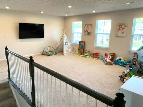 7239 Macarthur Ct, Harrison, OH 45030 photo 16