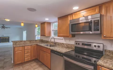 2548 Willowspring Ct, Cincinnati, OH 45231 photo 13