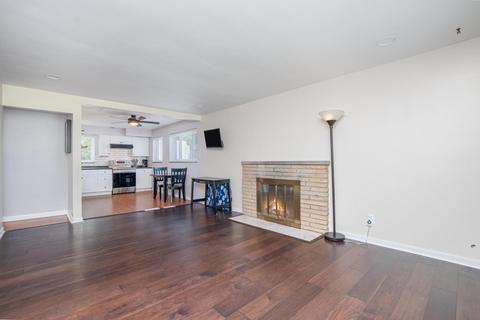 6817 Golfway Dr, Cincinnati, OH 45239 photo 2