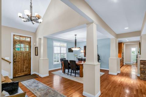 6306 Mercers Pointe Dr, Cincinnati, OH 45244 photo 5