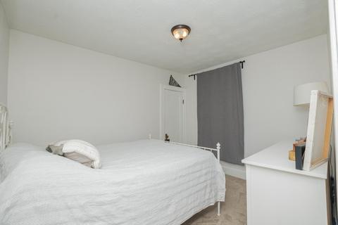 4207 Smith, Cincinnati, OH 45212 photo 11
