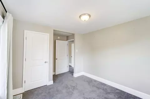 3960 Dickson Ave, Cincinnati, OH 45229 photo 41