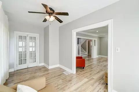 3960 Dickson Ave, Cincinnati, OH 45229 photo 14