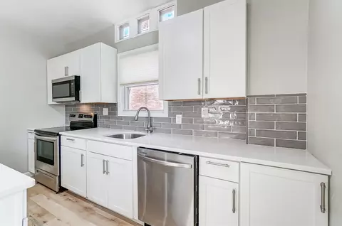 3960 Dickson Ave, Cincinnati, OH 45229 photo 22