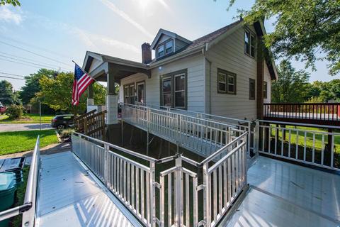 4533 Carnation Ave, Cincinnati, OH 45238 photo 2