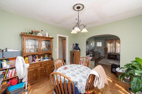 4533 Carnation Ave, Cincinnati, OH 45238 photo 10