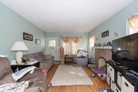 4533 Carnation Ave, Cincinnati, OH 45238 photo 6