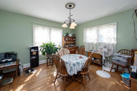 4533 Carnation Ave, Cincinnati, OH 45238 photo 8