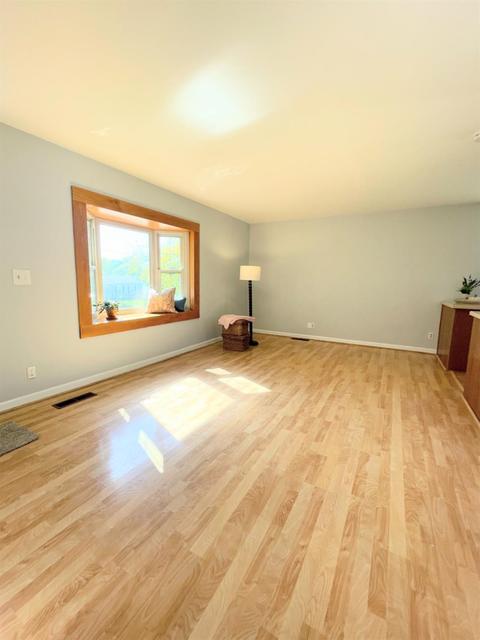 9659 Crestbrook Dr, Cincinnati, OH 45231 photo 3
