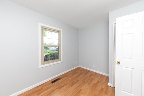 9659 Crestbrook Dr, Cincinnati, OH 45231 photo 19