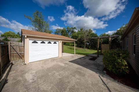 9659 Crestbrook Dr, Cincinnati, OH 45231 photo 25