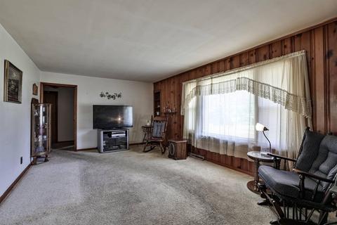 242 Highland Ave, Blanchester, OH 45107 photo 3