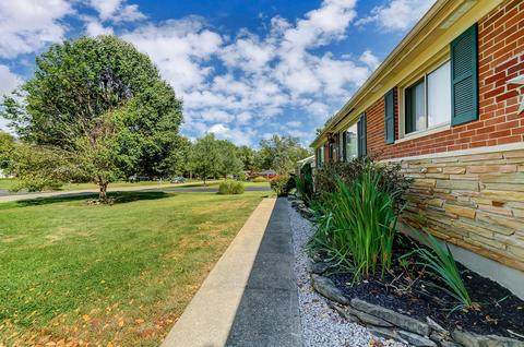 561 Robert A Taft Dr, Cincinnati, OH 45244 photo 8