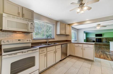 561 Robert A Taft Dr, Cincinnati, OH 45244 photo 21
